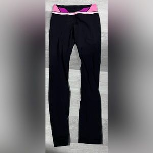 Lululemon Skinny Groove Pant *Full-On Luon - Size 4